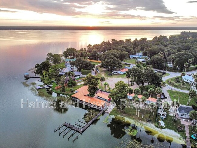 Photo - 1030 W Lake Marion Rd