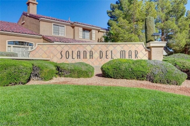 7275 Diamond Canyon Ln