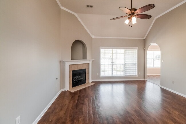 Photo - 13106 Sandbourne S