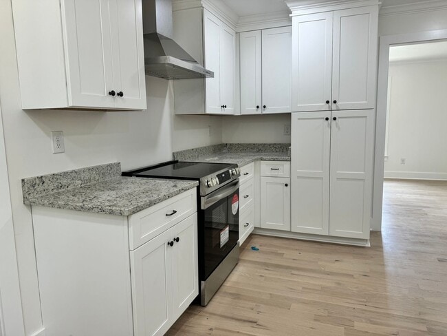 Photo - Renovated 3 BR Home in the Heart of Murfre...