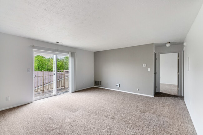 Four Seasons Apartments