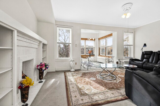 Photo - 1244 W Arthur Ave Unit 2