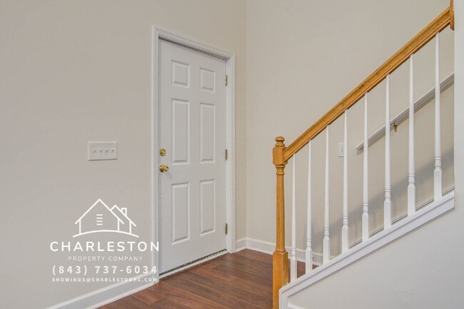 Photo - 100 Chinquapin Dr