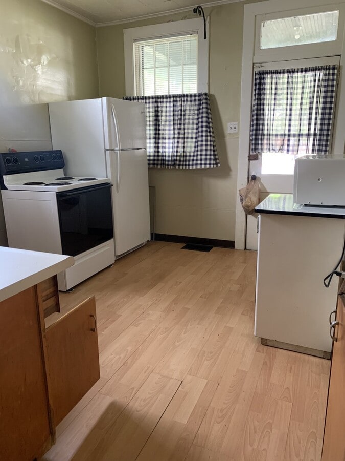 404 Richland Ave Apartment For Rent in Wheeling, WV