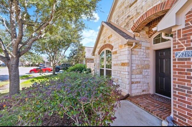 Photo - 26219 Mercy Moss Ln