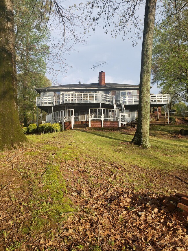 Photo - 5041 E Shore Dr