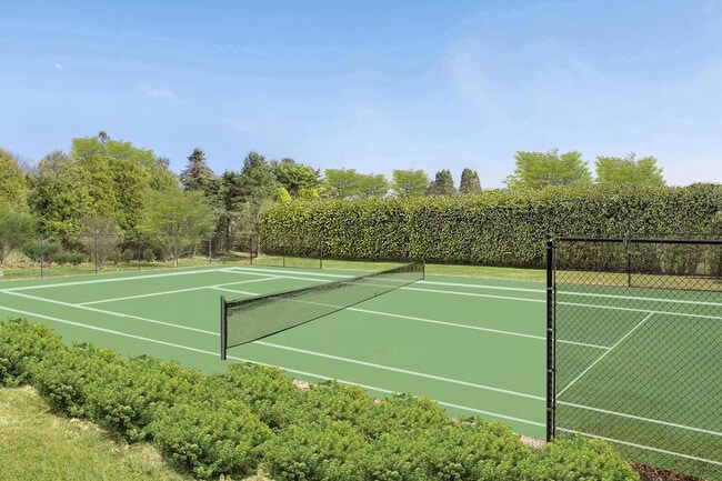 Photo - 33 Apaquogue Rd