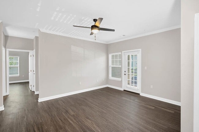 Creekside Apartment Homes general photo
