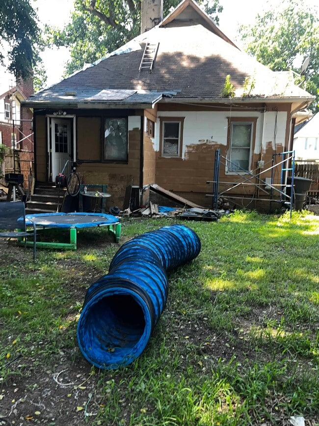 Photo - 809 Grant St