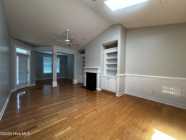 Photo - 1262 Greensview Cir