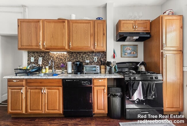 Photo - 175 River St Unidad 3