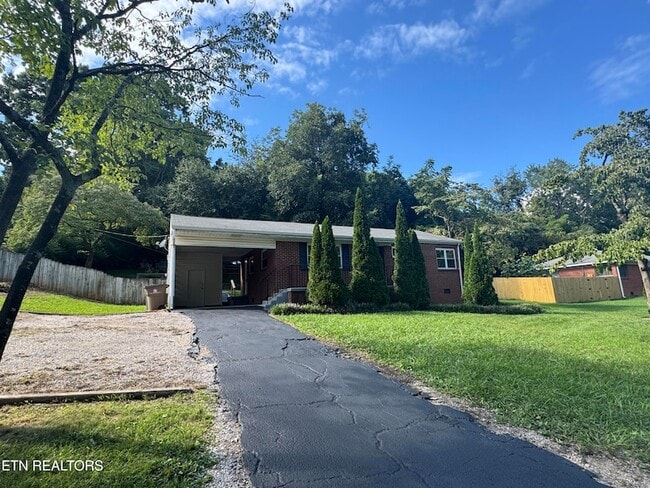 Photo - 3253 Buffat Mill Rd
