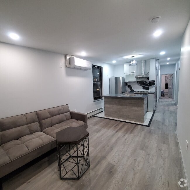 Building Photo - 232 1st St Rental