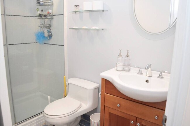 Photo - 2012 O St NW Unit 44