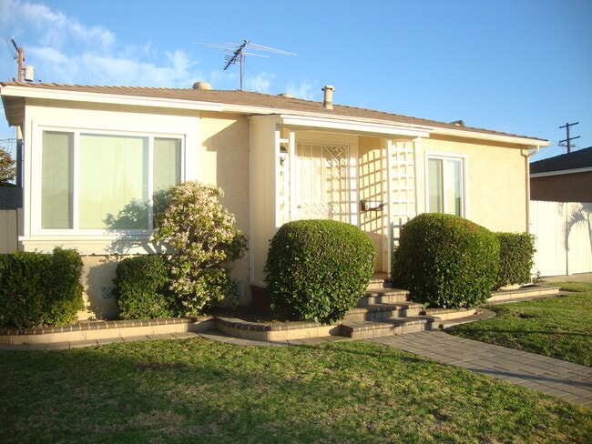 Photo - Refined Single-Family Residence in Desirable Bixby North