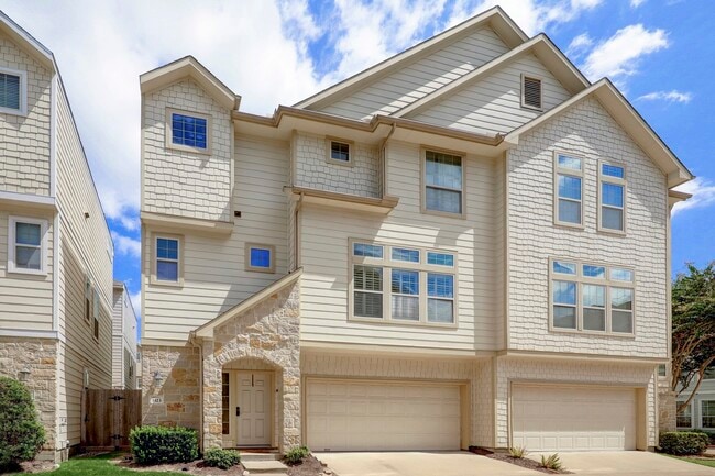 Building Photo - 3323 Masters Point Dr