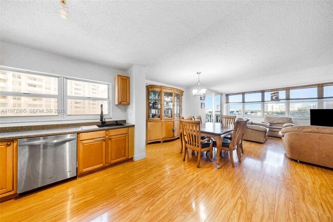 Photo - 1825 S Ocean Dr Unit 708