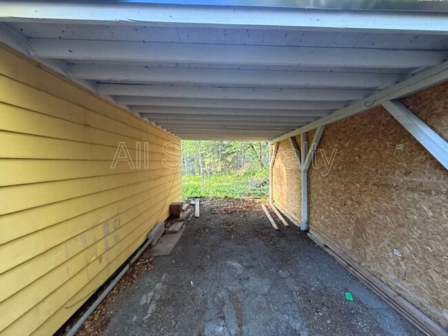 Photo - 5701 E 98th Ave
