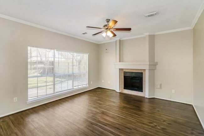 Photo - 6018 Fern Hollow Ct