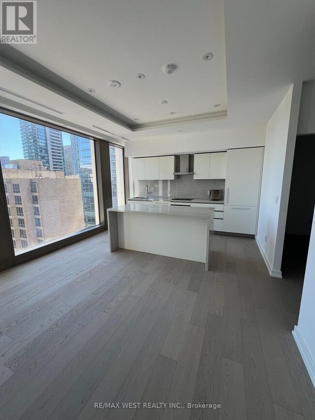 Photo - 1315 Bay St. Unit 1301