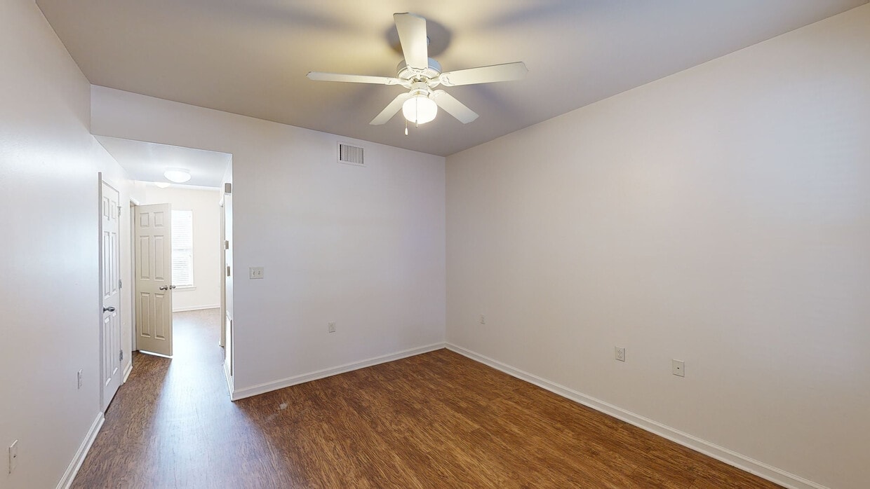 Photo - Harmony Oaks Apartments