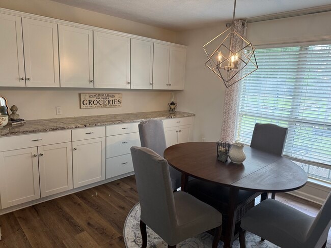 3 Jennifer Ct