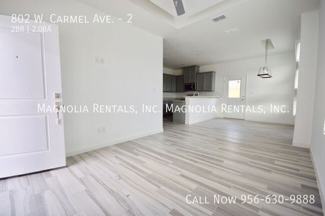 Photo - 802 W Carmel Ave Unidad 2