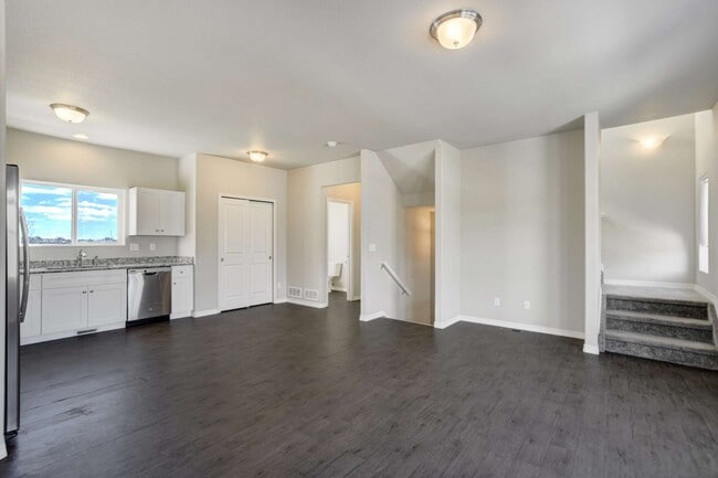 Photo - 753 Grissom Dr