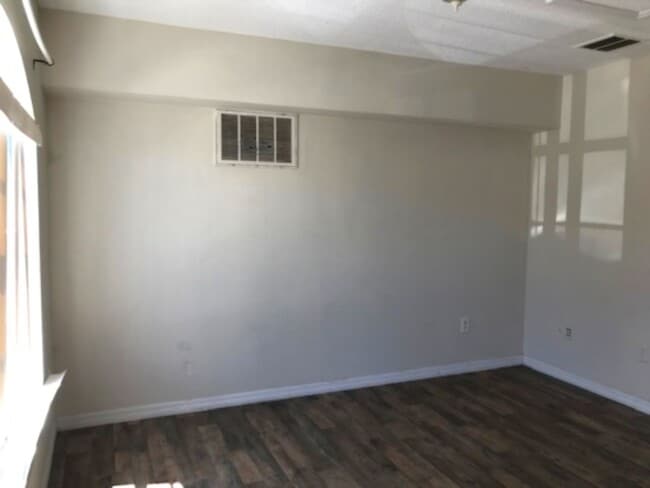 Photo - Coming Soon! Charming 1-Story Lockout Townhome in Davenport!