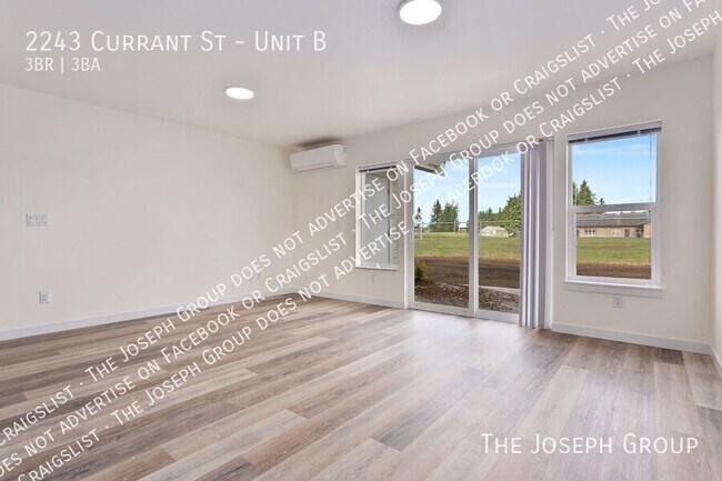 Photo - 2243 Currant St Unidad B