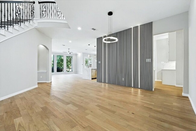 Photo - 8220 Misty Shores Ln