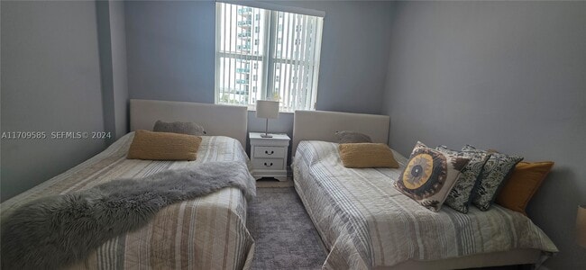 Photo - 7900 Harbor Island Dr Unit 806