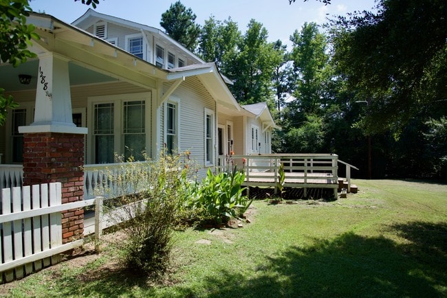 Photo - 1288 McCullin Rd