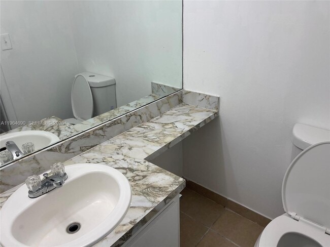 Photo - 2017 NW 46th Ave Unit A308