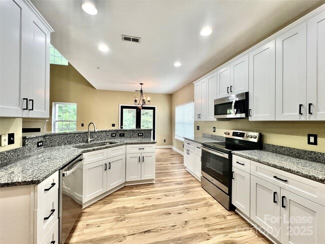 Photo - 8220 Brisbin Drive