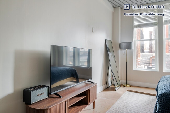 Photo - 44 Bromfield St Unidad SI FL5-ID1307