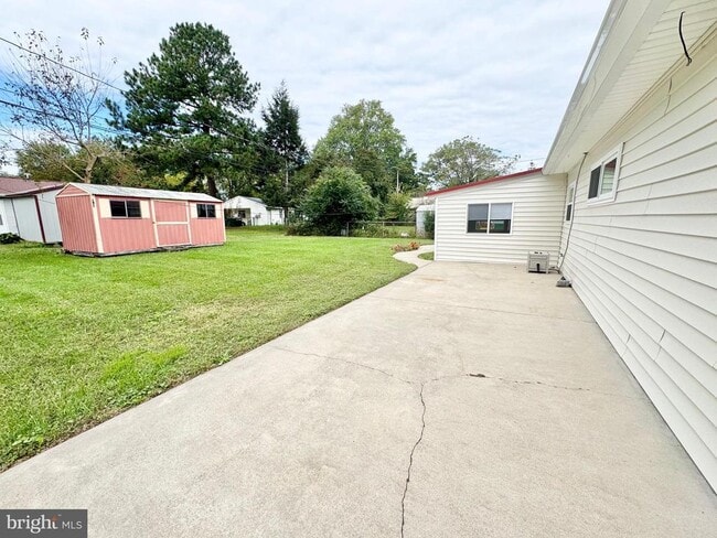 Photo - 1424 S Governors Ave