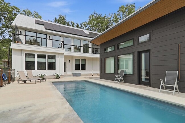 Photo - 201 Kahana Ln