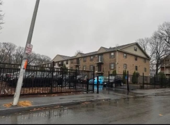 Photo - 80 Stanton St