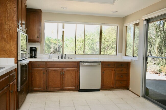 Photo - Country Living in Alpine ~ 4 Br 3 Ba