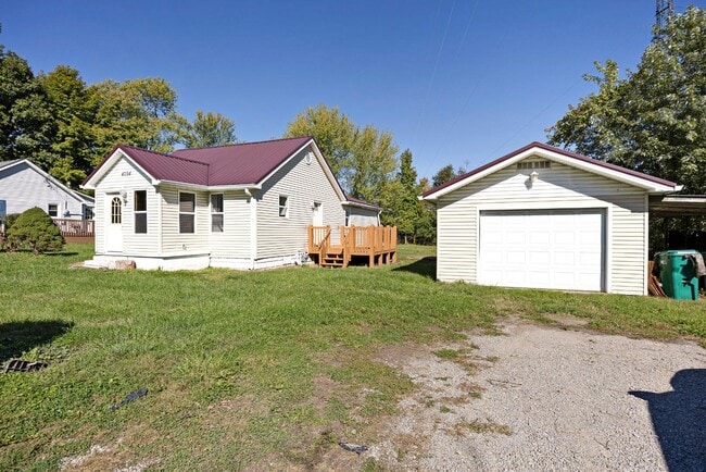 Building Photo - 4294 S Wilson Rd