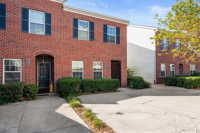Photo - 308 Station Trl Townhome