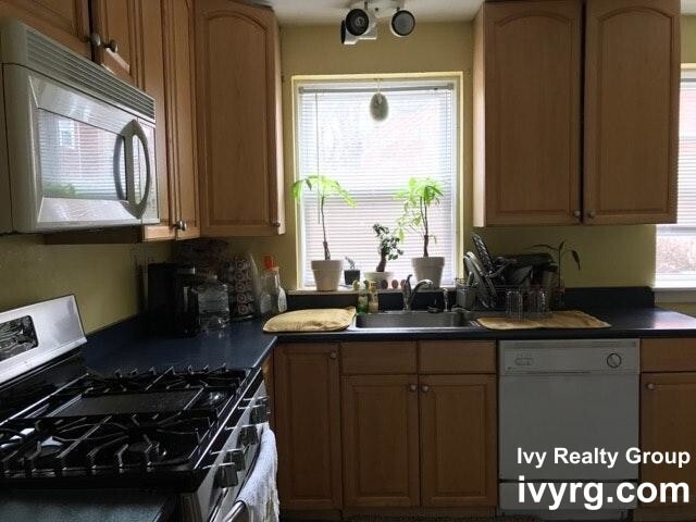 Photo - 461 Arborway Apartments Unit 2