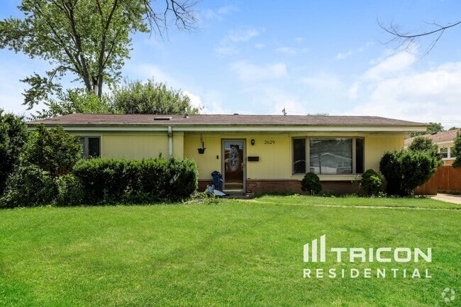 Building Photo - 2629 Fontana Dr Rental