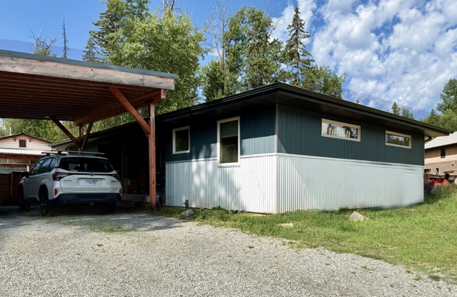 Photo - Gorgeous Whitefish Home
