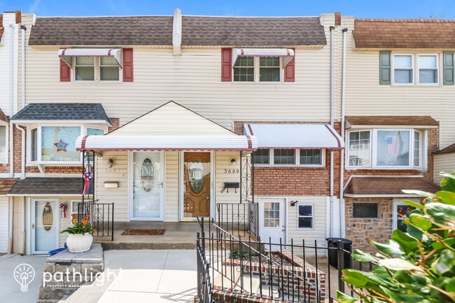 Photo - 3689 N Hereford Ln