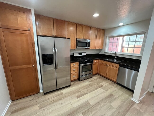 Photo - Charming Keys Harbor Condo 2+1.5 Unit B