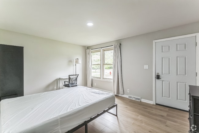 Building Photo - 2265 Wildwood Dr Rental