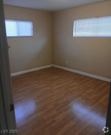 Building Photo - 4308 El Conlon Ave Rental