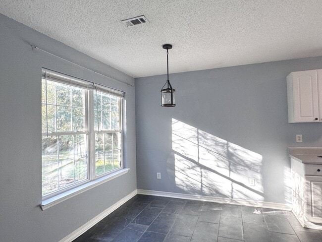 Photo - 4797 Old Mill Ct